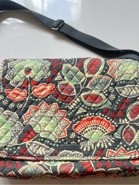 Vera Bradley Quilted Floral Crossbody in Charcoal, Coral & Mint